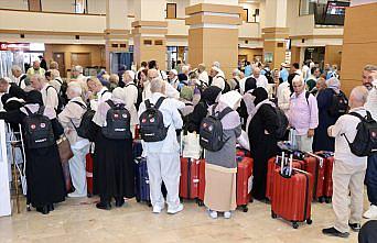 Trabzon'da hacı adayları dualarla kutsal topraklara uğurlandı