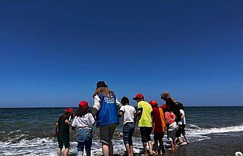 Alaçam'da minik öğrencilerin deniz görme isteği yerine getirildi