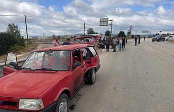 Kastamonu'da 3 aracın karıştığı trafik kazasında 12 kişi yaralandı
