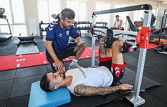 Samsunspor'da futbolcular, kuvvet ve anatomik testlerinden geçti