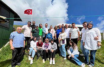 Trabzon Büyükşehir Belediye Başkanı Genç, özel gereksinimli bireylerle buluştu