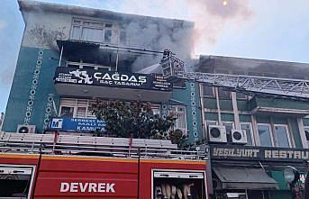 Zonguldak'ta kuaför dükkanında çıkan yangın söndürüldü