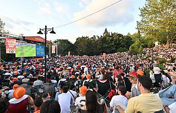 Trendyol'un “Sporun Yazı“ etkinliğinde millileri dev ekranda 50 bini aşkın kişi izledi