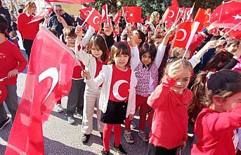 Tokatlı öğrenciler Cumhuriyet Bayramı dolayısıyla yürüyüş yaptı