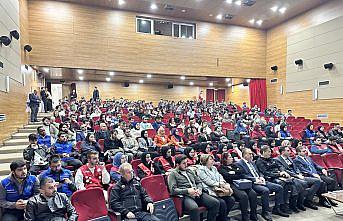 Düzce'de “Gençlik Politika Belgesi Vizyon Çalıştayı“ yapıldı