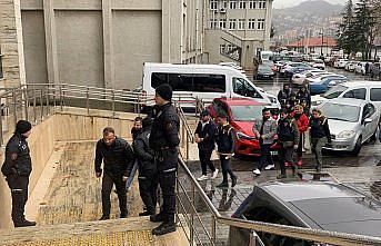 Zonguldak'ta keser ve bıçakla 3 kişinin yaralandığı kavgaya ilişkin 3 şüpheli tutuklandı