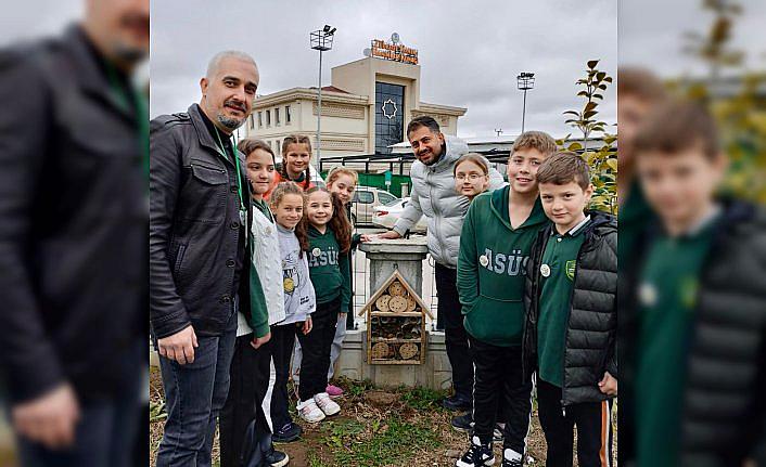Tekkeköy'de minik öğrenciler “Böcek Oteli“ yaptı