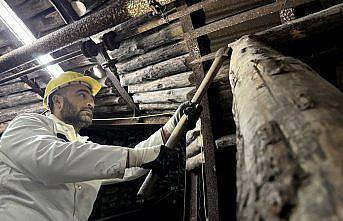 Enkazda kalanlara “ışık“ olan madenciler hayat kurtaran yöntemlerini anlattı