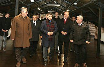 Amasya Valisi Bakan, Merzifon'da inceleme ve ziyaretlerde bulundu