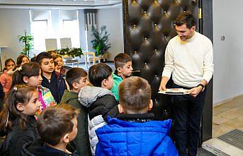 Erbaa'da çevreci öğrenciler Belediye Başkanı Karagöl'ü ziyaret etti