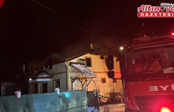 Karabük'te çatı katında çıkan yangın söndürüldü