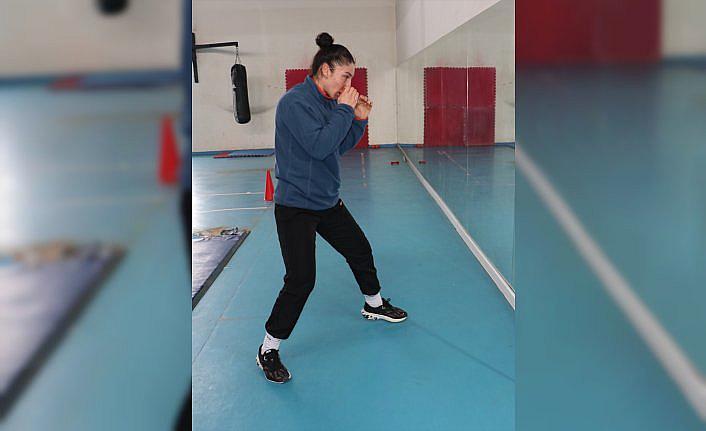 Milli boksör Sema Çalışkan, dünya şampiyonluğuna odaklandı