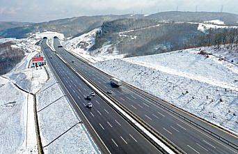 Sakarya, Kocaeli ve Karabük'te kar yağışı etkili oluyor