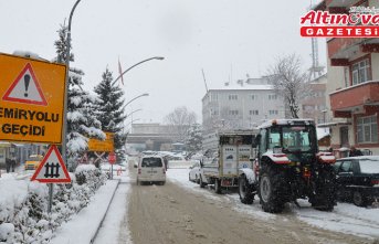 Samsun'da kar yağışı etkili oluyor