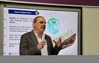 Trabzon'da akademisyenler ortaokul öğrencilerine deprem teknolojilerini tanıttı