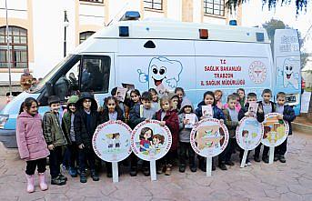 Trabzon'da “Aslı ile Limon Dişler Diyarında“ kitabı çocuklara tanıtıldı