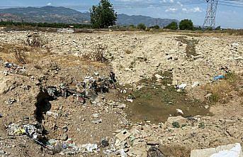 Açık çöp döküm sahaları ve hurdalıklarda mikroplastik kirliliği araştırıldı