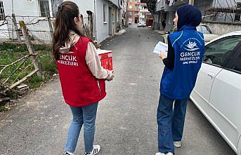 Bafra'da gönüllü gençlerden ihtiyaç sahibi ailelere yardım