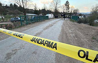 Bolu'da mezarlık önünde amcası tarafından silahla vurulan kişi öldü