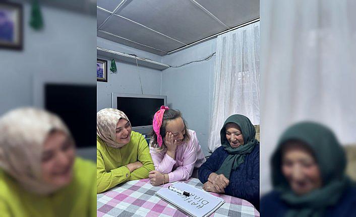 Bolu'da öğretmenlerden yalnız yaşayan kadına iftar sürprizi