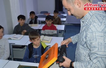 Havza protokolünden Kur'an kursu öğrencilerine hediye