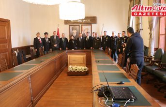 Kastamonu'da şehit ailesine ve gaziye Devlet Övünç Madalyası ve Beratı verildi