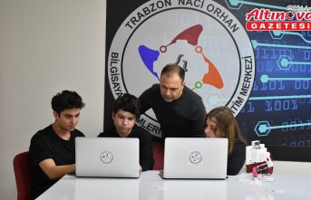 Lise öğrencilerinin duruş bozukluğuna çözüm aradığı projeye birincilik ödülü