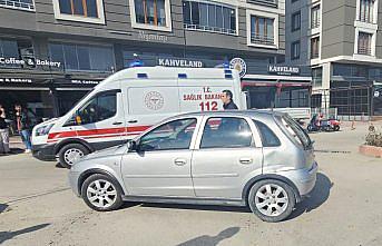 Merzifon’da otomobille çarpışan motosikletteki 2 kişi yaralandı