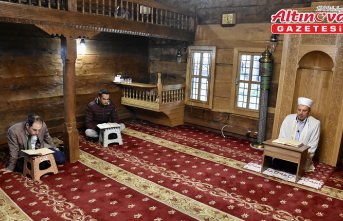 Ordu'da çivisiz Laleli Cami'de mukabele geleneği 6 asırdır sürdürülüyor