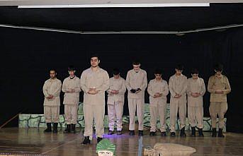 Piraziz'de “Vatan Sağolsun“ adlı tiyatro oyunu sahnelendi