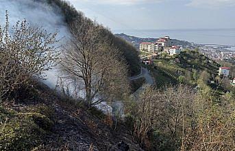 Rize'de arazide başlayıp ormanlık alana sıçrayan yangın söndürüldü