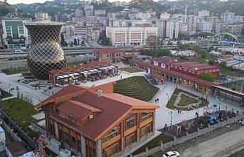 Rize'de Çay Çarşısını 2,5 milyon kişi ziyaret etti