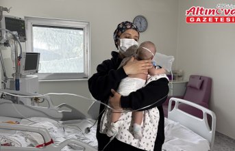 “RSV“ enfeksiyonundan entübe edilen bebek, 21 günlük yaşam mücadelesini kazandı