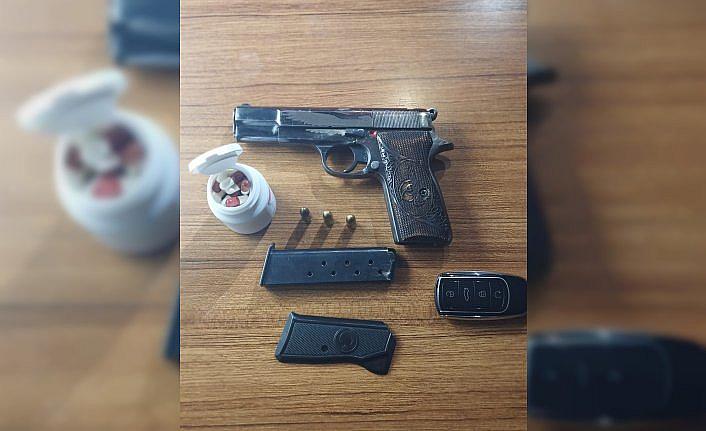 Samsun'da çalıntı araç operasyonunda 2 zanlı yakalandı