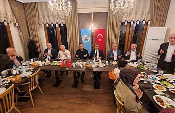 Suluova Belediyesince yetim ve öksüz çocuklara iftar verdi