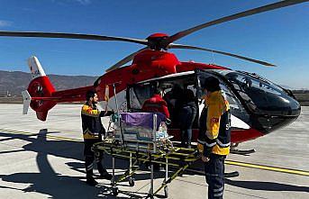 Tokat'ta ambulans helikopter 14 günlük bebek için havalandı