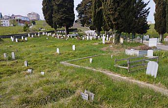 Trabzon'da Ramazan Bayramı öncesi mezarlıkların bakımı yapıldı