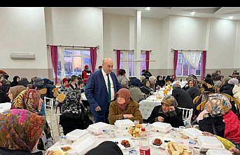 Yeniçağa'da mahalle sakinleri iftar sofralarında buluşuyor