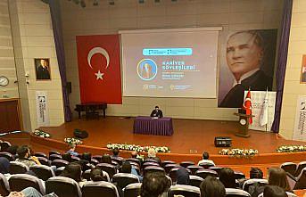 Almus Kaymakamı Çömen, üniversite öğrencileriyle bir araya geldi