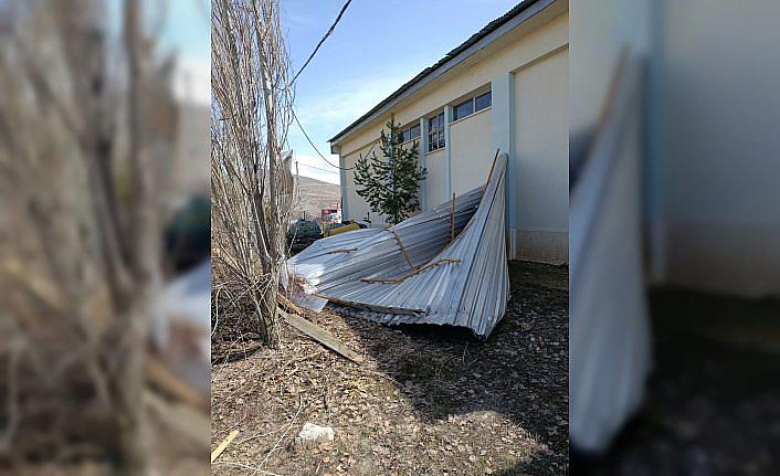 Bayburt'ta kuvvetli rüzgar etkili oluyor