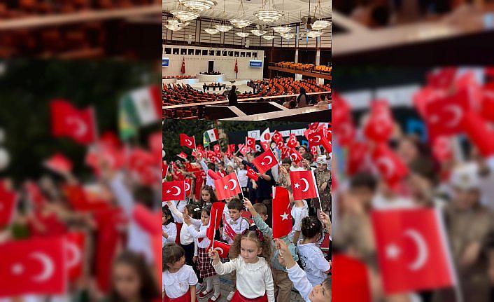 Buse Bilim Koleji öğrencileri 23 Nisan'ı kutladı