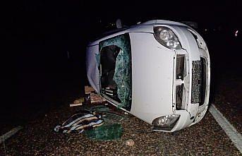 Karabük'te devrilen otomobildeki 3'ü çocuk 5 kişi yaralandı