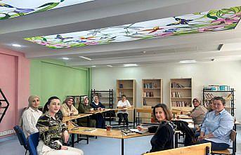 Turhal'da öğretmenler ve veliler kitap okuma etkinliğine katıldı