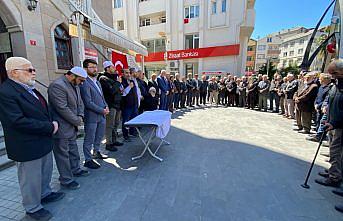 Türkeli'de hacı adayları dualarla uğurlandı