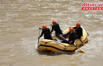 ÜNİLİG Türkiye Rafting Şampiyonası, Bayburt'ta başladı