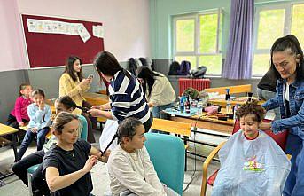 Yağlıdere'de kırsaldaki öğrencilere kuaför hizmeti verildi