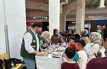 Yeşilay görevlileri Tokat'ta anneler ve çocuklara tanıtım yaptılar