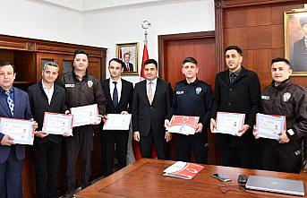 Zonguldak'ta uyuşturucuyla mücadelede başarı gösteren emniyet personeli onurlandırdı