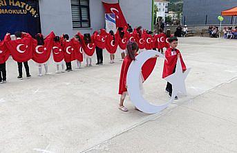 Amasya’da Geleneksel Çocuk Oyunları Şenliği düzenlendi