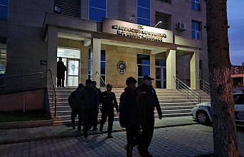 Amasya'da iki otomobilde 5 düzensiz göçmen yakalandı